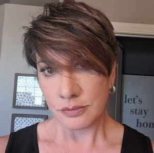 Meet your Posher, Lisa